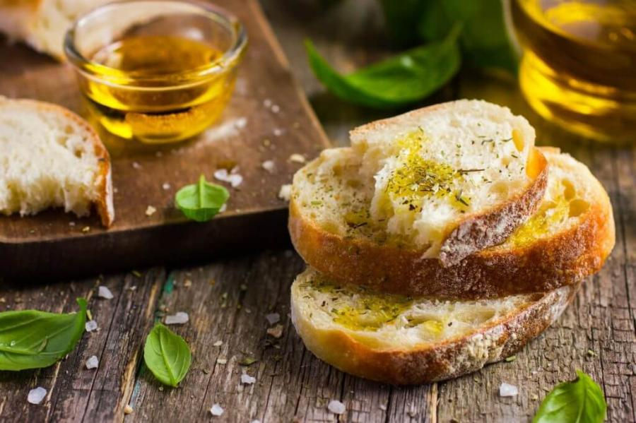 Bruschetta con l’olio nuovo