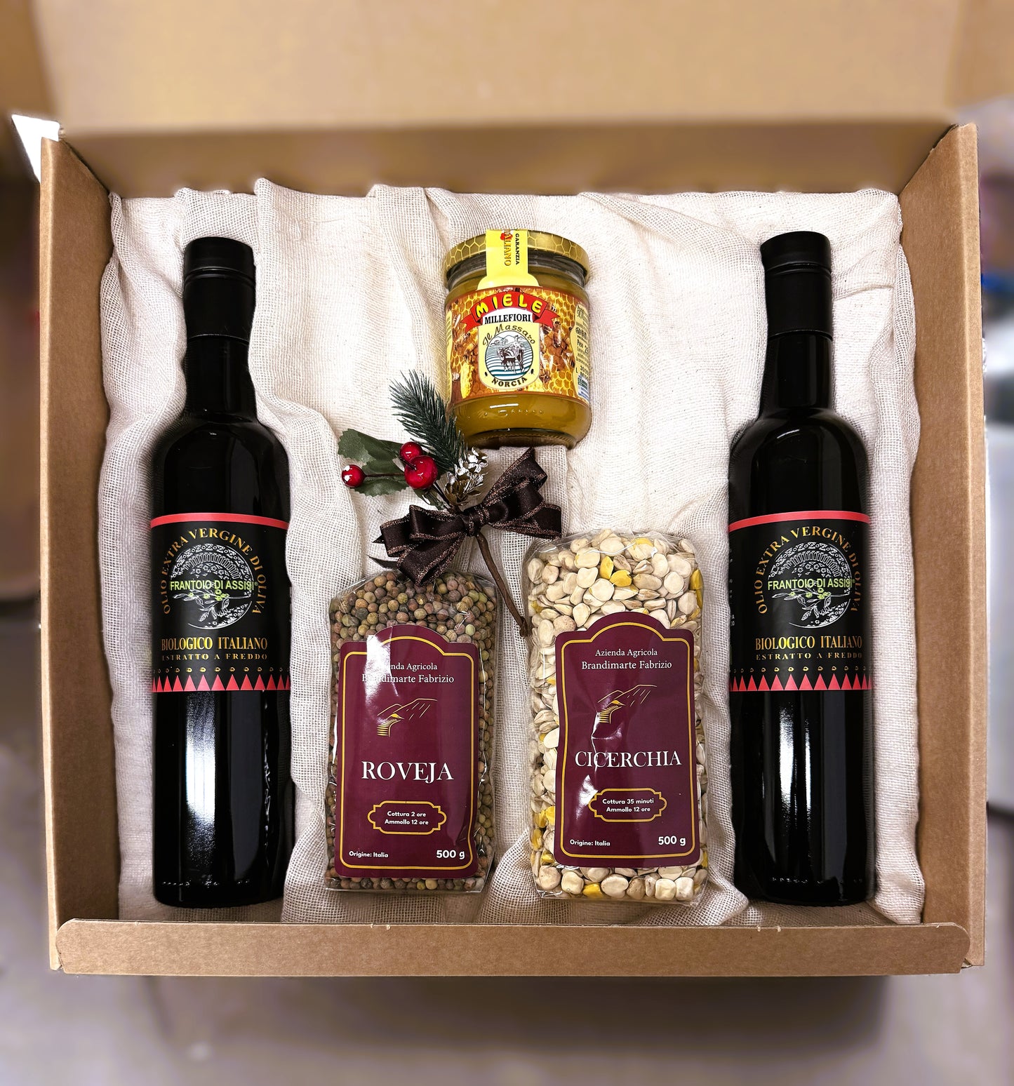 Confezione Regalo “Sapori d’Umbria” – 2 Oli Bio + Legumi Tipici + Miele di Norcia